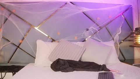 Snapshot of giorgia_13 chatting on October 28, 2025, 3:10 am giorgia online show from October 28, 2025, 3:10 am