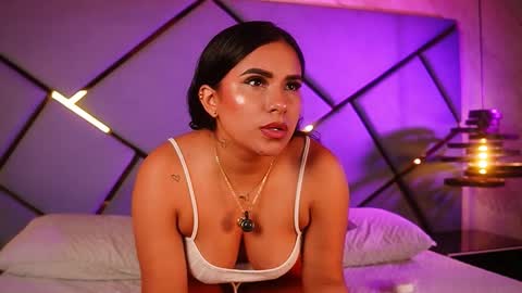 Snapshot of giorgia_13 chatting on November 16, 2025, 3:12 am giorgia online show from November 16, 2025, 3:12 am