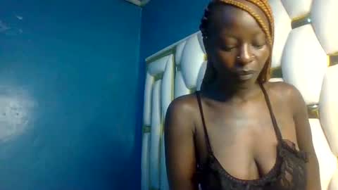 girl_shani online show from June 23, 2026, 3:26 am