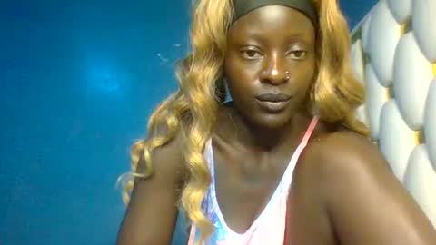girl_shani online show from July 14, 2026, 2:05 am