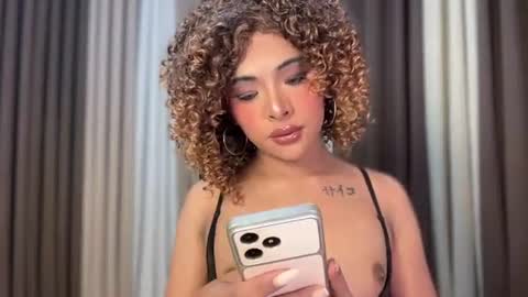Snapshot of girlcock_dominantfucker chatting on July 12, 2026, 2:41 pm queen ronna online show from July 12, 2026, 2:41 pm