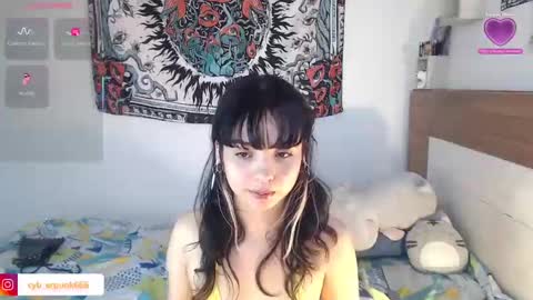 Snapshot of girlredkush chatting on November 23, 2025, 4:29 pm Ann online show from November 23, 2025, 4:29 pm