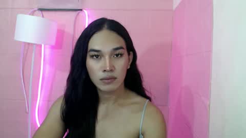 Snapshot of girlthatuneedxxx chatting on February 11, 2025, 4:13 pm Rhaine online show from February 11, 2025, 4:13 pm