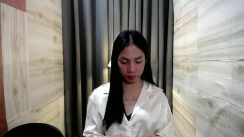 Snapshot of girlwhobelieveinmagic chatting on January 9, 2025, 3:23 pm Callmenor online show from January 9, 2025, 3:23 pm