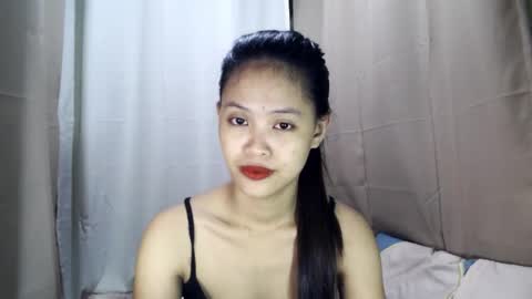Snapshot of girlxfromxph chatting on December 19, 2024, 1:39 am girlxfromxph online show from December 19, 2024, 1:39 am