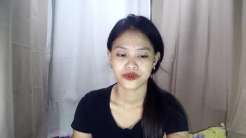Snapshot of girlxfromxph chatting on December 30, 2024, 1:04 am girlxfromxph online show from December 30, 2024, 1:04 am