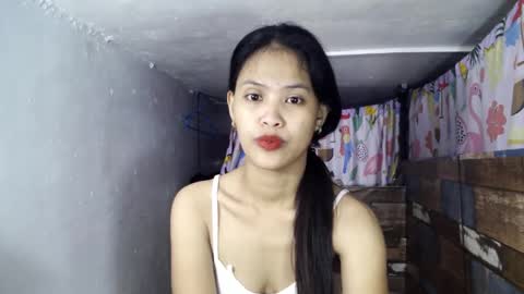 Snapshot of girlxfromxph chatting on January 29, 2025, 10:43 pm girlxfromxph online show from January 29, 2025, 10:43 pm