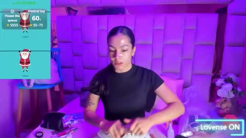 Snapshot of gisell_squirt chatting on November 20, 2025, 12:27 pm gisell_squirt online show from November 20, 2025, 12:27 pm