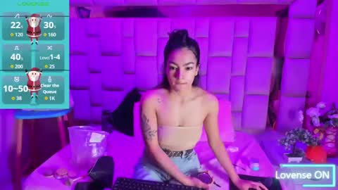 Snapshot of gisell_squirt chatting on November 21, 2025, 12:37 pm gisell_squirt online show from November 21, 2025, 12:37 pm