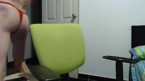 Snapshot of gisellawatsonn chatting on September 27, 2025, 3:22 am Gisella online show from September 27, 2025, 3:22 am