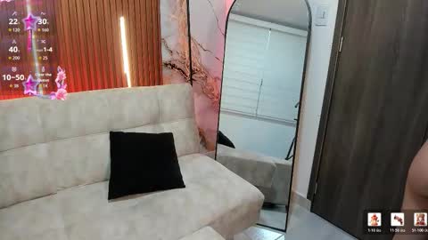 Snapshot of giselle_laurens_ chatting on February 15, 2026, 9:00 pm Giselle online show from February 15, 2026, 9:00 pm