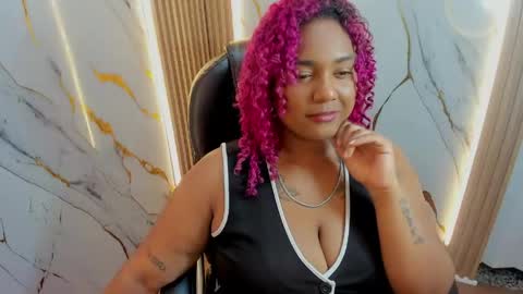 Gisselle online show from May 25, 2026, 3:18 pm