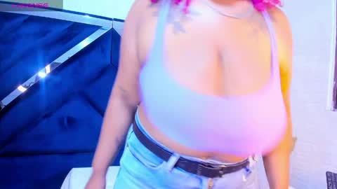 Gisselle online show from May 26, 2026, 5:31 pm