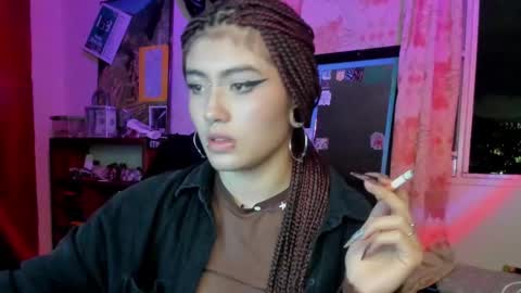 Giulietta online show from December 17, 2024, 3:39 am