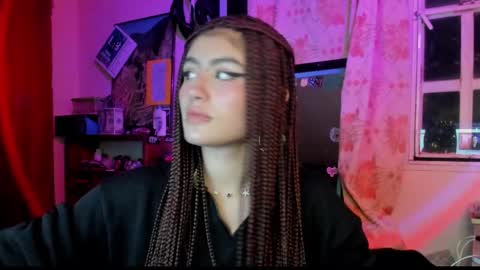 Giulietta online show from December 19, 2024, 5:07 am