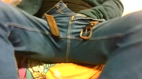 Snapshot of giulio__35 chatting on November 9, 2025, 4:05 pm giulio__35 online show from November 9, 2025, 4:05 pm