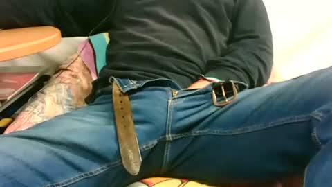 Snapshot of giulio__35 chatting on November 15, 2025, 6:44 am giulio__35 online show from November 15, 2025, 6:44 am