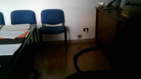 Snapshot of giuseppevai1 chatting on October 3, 2025, 9:06 am giuseppevai1 online show from October 3, 2025, 9:06 am