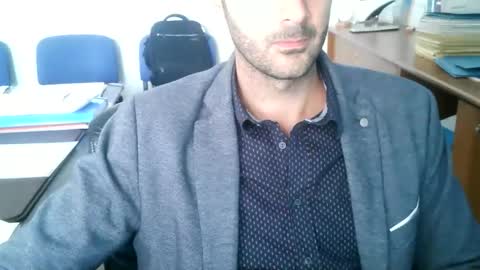 Snapshot of giuseppevai1 chatting on October 4, 2025, 9:29 am giuseppevai1 online show from October 4, 2025, 9:29 am