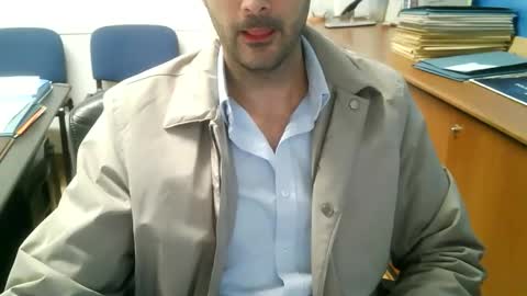 Snapshot of giuseppevai1 chatting on October 15, 2025, 5:57 pm giuseppevai1 online show from October 15, 2025, 5:57 pm