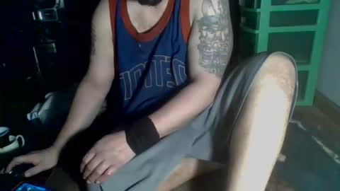 e-Bizl online show from November 14, 2025, 11:35 pm