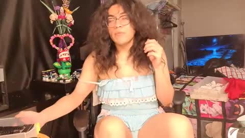 glaceon9 online show from February 9, 2025, 4:50 pm