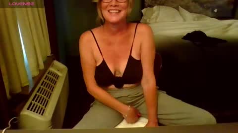 Gwendolyn online show from June 4, 2026, 1:11 am