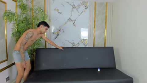 Snapshot of glamorous_ggh chatting on May 3, 2026, 1:11 am glamorous_ggh online show from May 3, 2026, 1:11 am