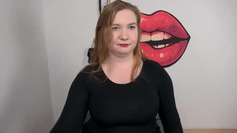 Snapshot of glamorousnikki chatting on November 10, 2025, 2:27 pm Nikki online show from November 10, 2025, 2:27 pm