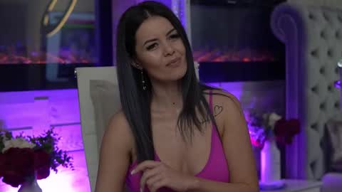 CharmingMom online show from November 6, 2025, 4:24 am