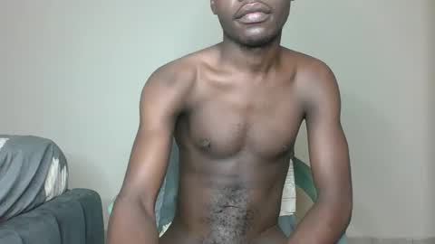 Snapshot of glane_ chatting on February 26, 2025, 4:47 am James online show from February 26, 2025, 4:47 am