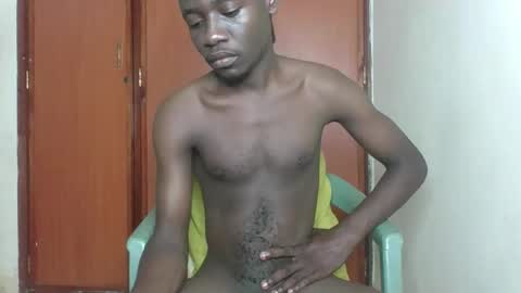 Snapshot of glane_ chatting on November 10, 2025, 4:00 am James online show from November 10, 2025, 4:00 am