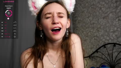 Sandra  online show from January 27, 2025, 1:37 am