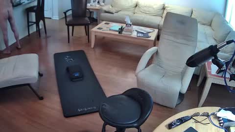 glennbitch online show from February 13, 2025, 4:39 pm