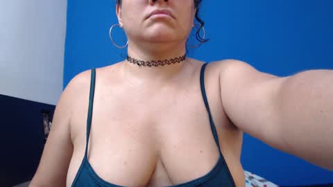 Snapshot of glennddastar chatting on April 9, 2026, 6:19 am GlennddaStar online show from April 9, 2026, 6:19 am