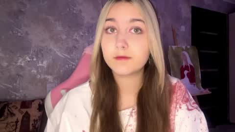 Kelly online show from April 16, 2026, 12:17 pm