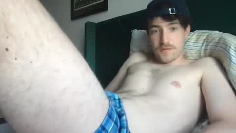 Gliss online show from June 1, 2026, 9:49 pm