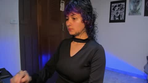 NYX online show from December 3, 2025, 7:45 pm