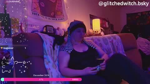 Glitch online show from December 18, 2024, 7:04 am