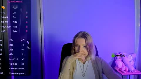 your dream  online show from October 15, 2025, 7:03 pm