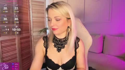 Snapshot of gloria_lovely chatting on January 9, 2025, 10:52 am Gloria online show from January 9, 2025, 10:52 am