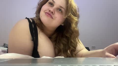 gloria_thomas online show from February 1, 2026, 7:34 pm