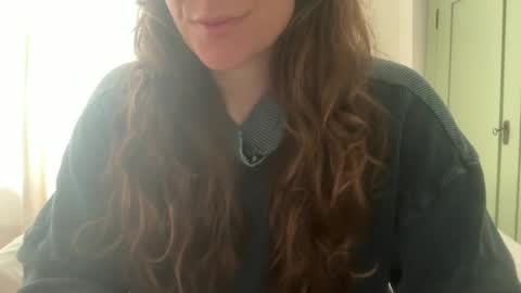 Gloria Pearl online show from June 14, 2026, 9:33 am