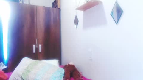 Snapshot of gloriawhitte7 chatting on February 4, 2025, 3:04 pm gloriawhitte7 online show from February 4, 2025, 3:04 pm
