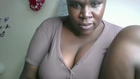 glorious_t online show from February 26, 2026, 11:04 pm