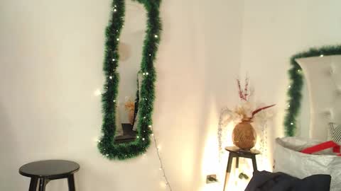 Glory online show from December 18, 2025, 12:33 pm