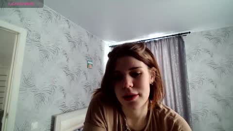 Snapshot of glossy_girl_1 chatting on March 21, 2026, 1:26 pm Roxy online show from March 21, 2026, 1:26 pm