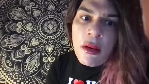 Glow Goddess online show from September 30, 2025, 4:23 pm