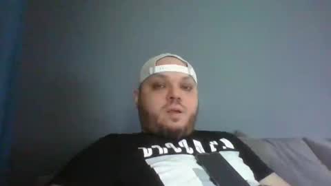Snapshot of glusgan chatting on March 3, 2025, 11:00 am Your boy online show from March 3, 2025, 11:00 am