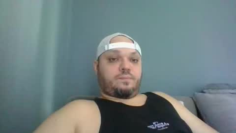 Snapshot of glusgan chatting on September 28, 2025, 8:20 am Your boy online show from September 28, 2025, 8:20 am